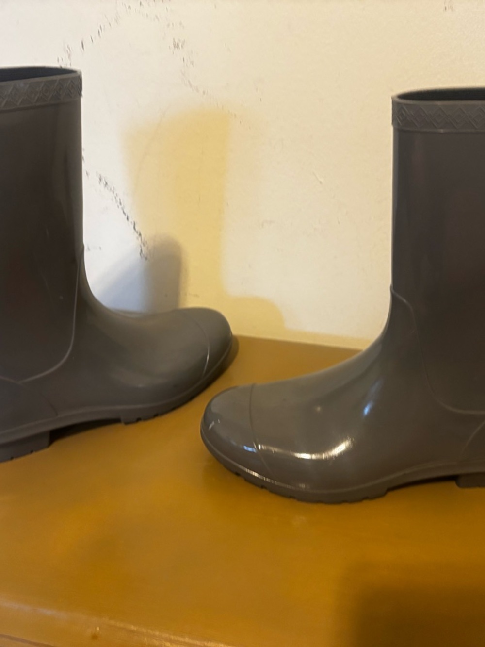 UGG Women's Gray Short Rain Boots